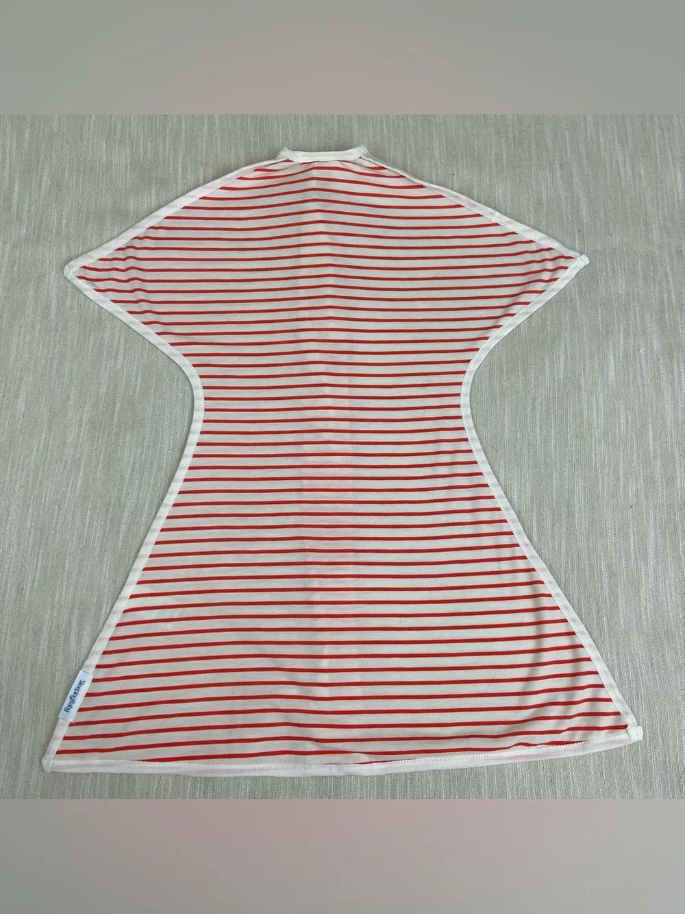 Sleeping Baby Cream & Red Stripes Zipadee Zip Transition Swaddle 4-6 Months